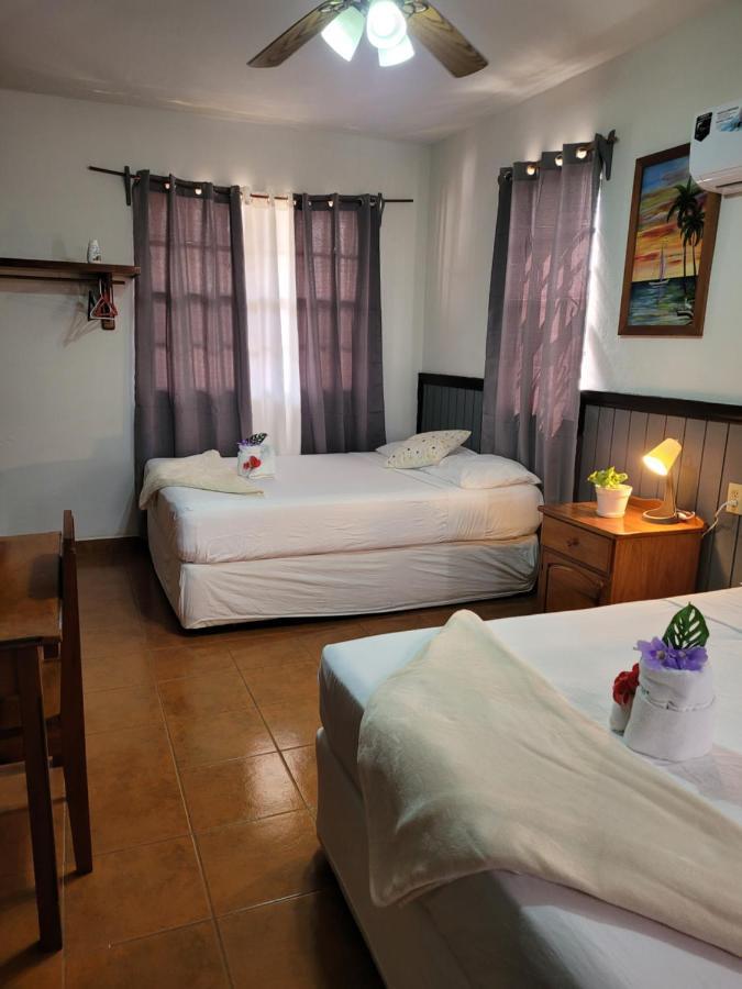 Saint Charles Inn, Belize Central America Punta Gorda Eksteriør bilde